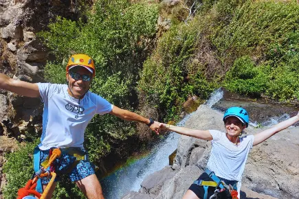 Rappelling at Nachal Jilabun