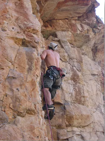 Shilat Cliff Advanced Rock Climbing